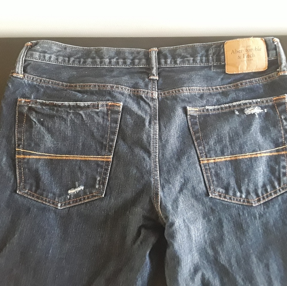 Jeans - Picture 2 of 6